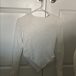 Vestique Ivory Cable Knit Sweater